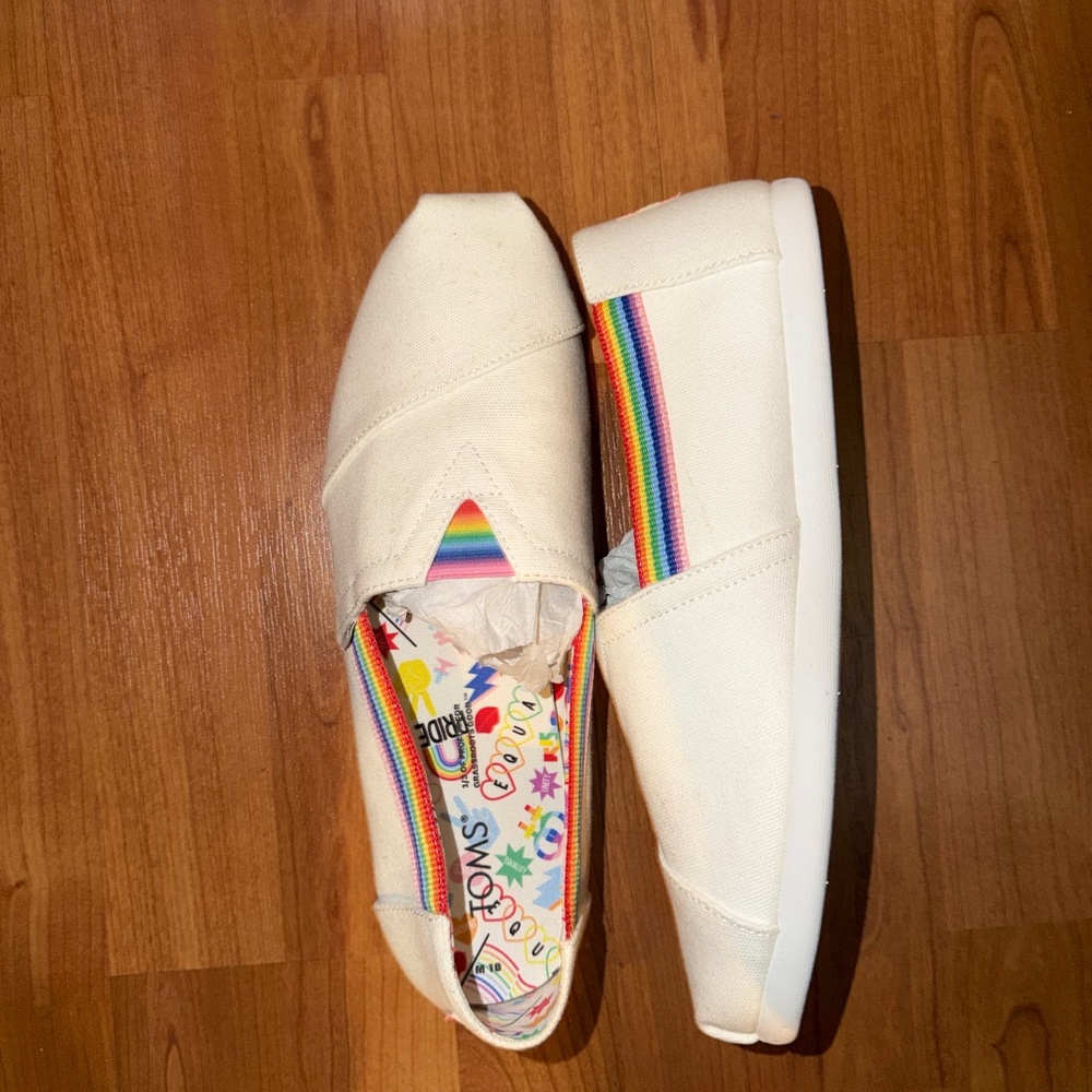 NEW Toms Cream Loafers with Rainbow Accent